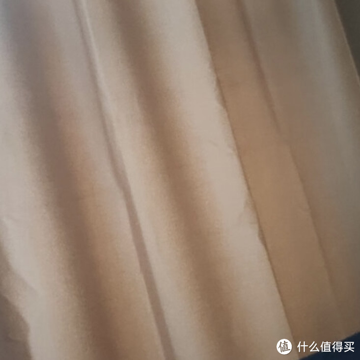 遮光窗帘:黑暗中的细腻之美