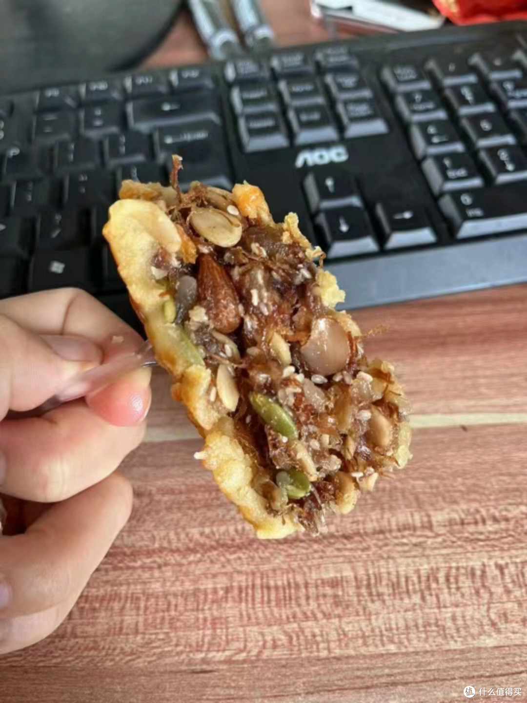 这个金腿五仁月饼，给我吃！
