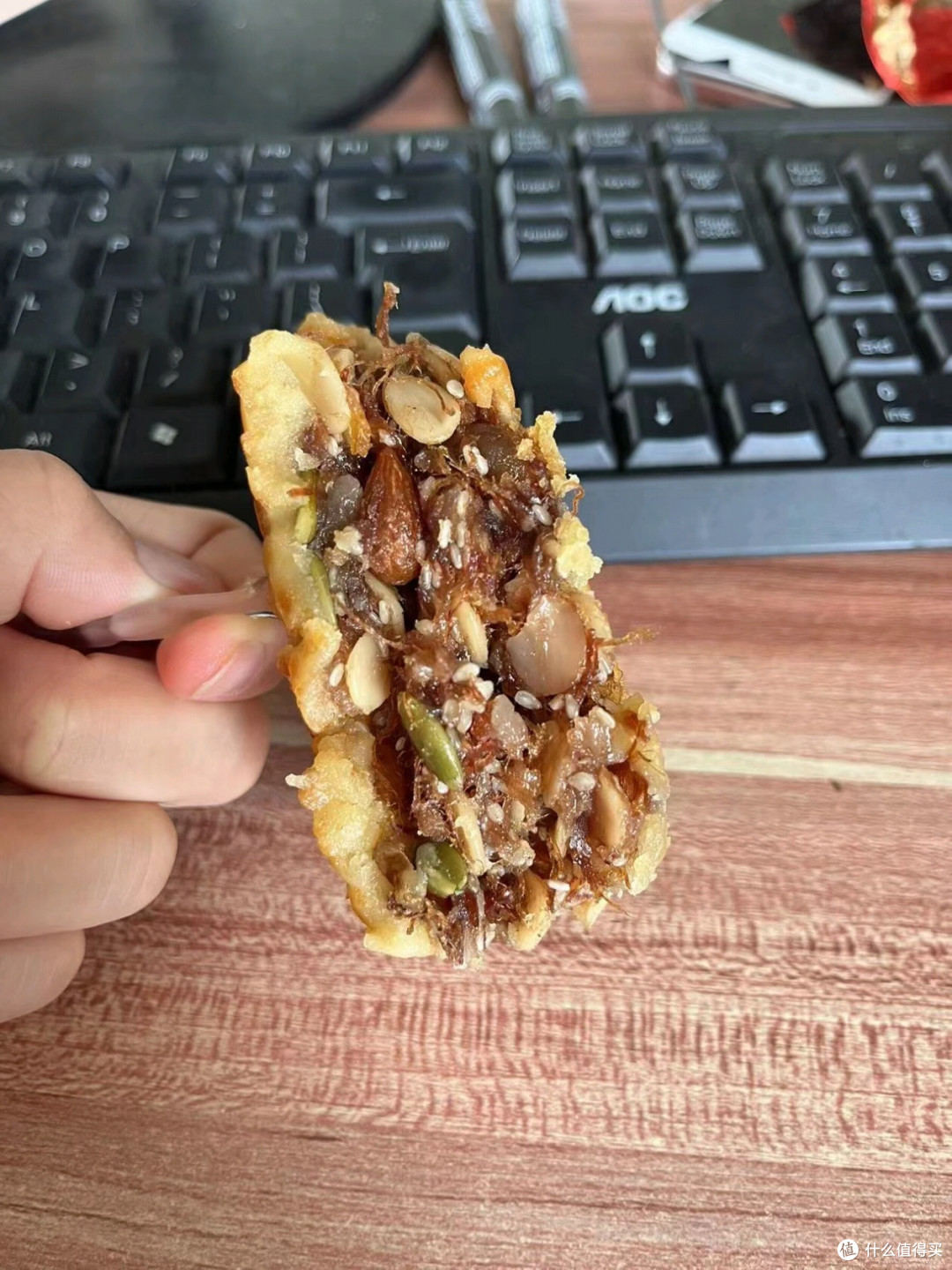 这个金腿五仁月饼，给我吃！