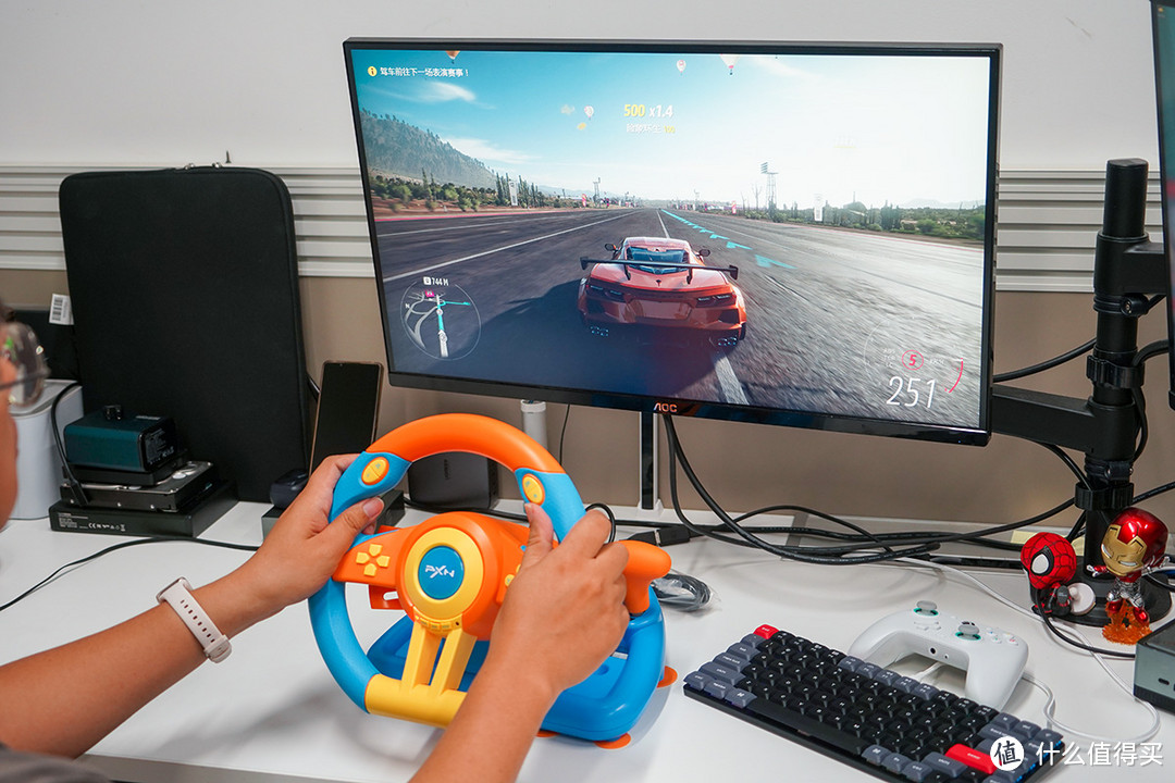 家庭欢乐时光，PXN-V3 Pro游戏方向盘 | 让孩子的赛车梦想成真