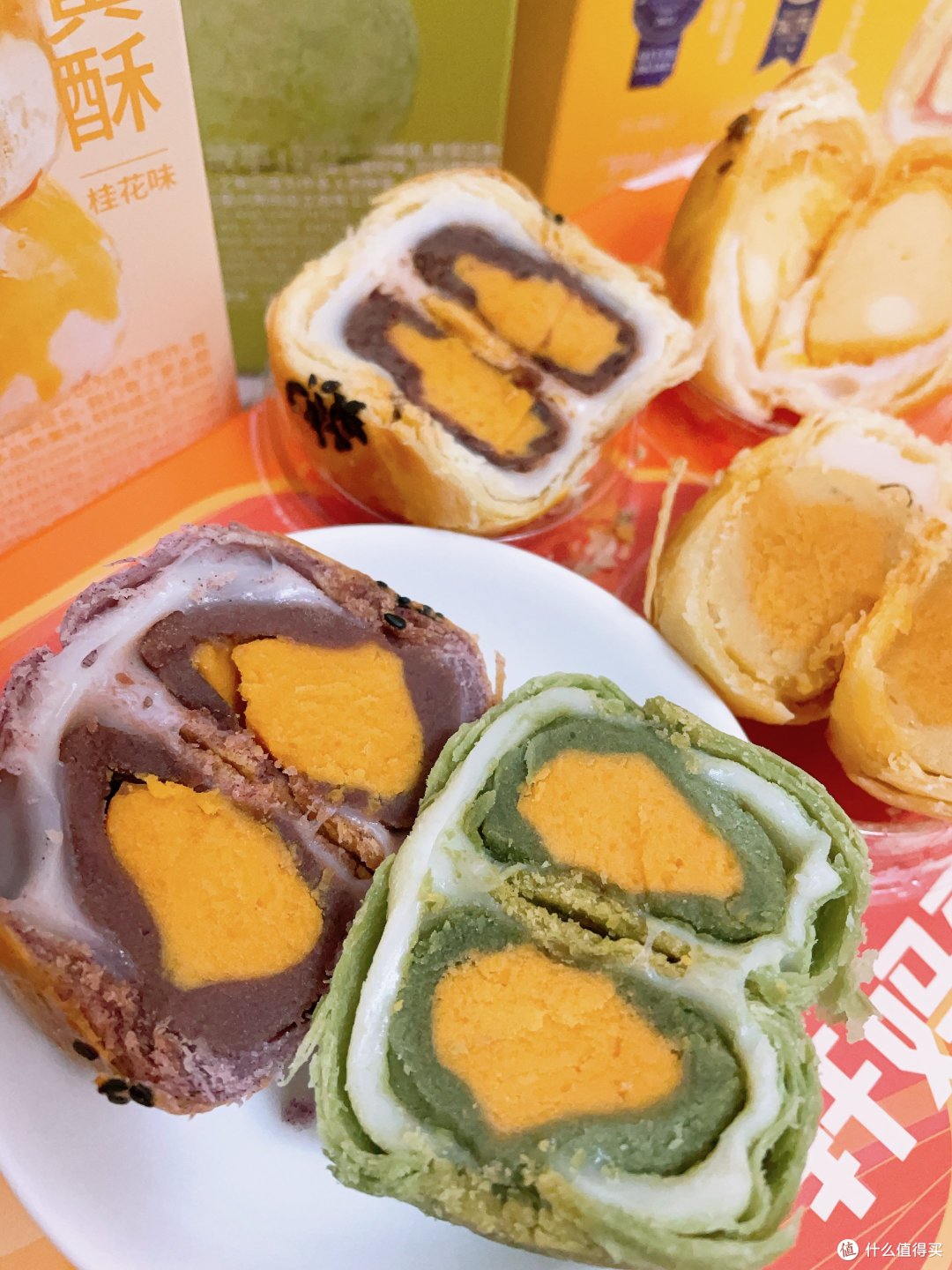 中秋佳节送好礼🎁这个轩妈蛋黄酥礼盒绝对是送人佳品