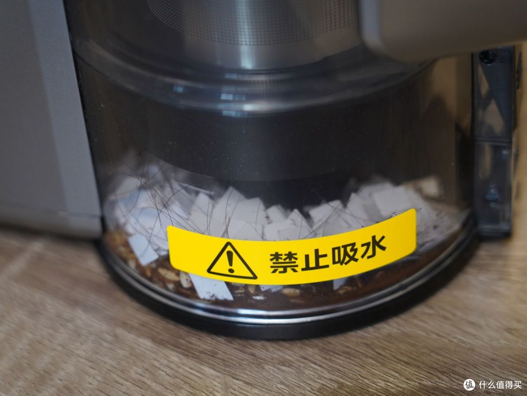 美的Q6无线吸尘器开箱测评，千元级别的吸尘器表现如何？
