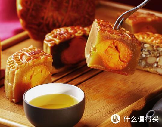 中秋佳节送好礼：美心(Meixin)精选六口味月饼礼盒，除了小贵没毛病！