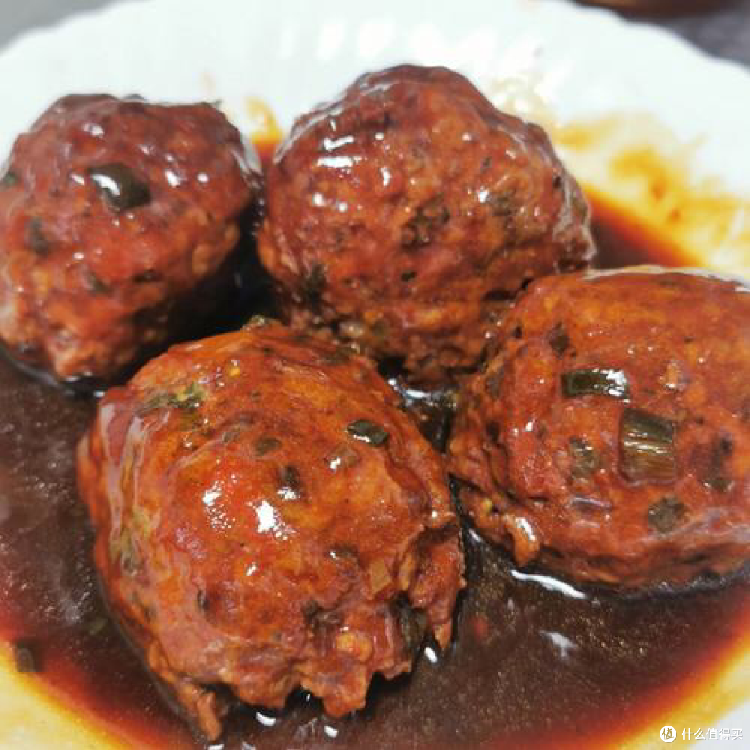 「狮子头:传统美食的古今之变」