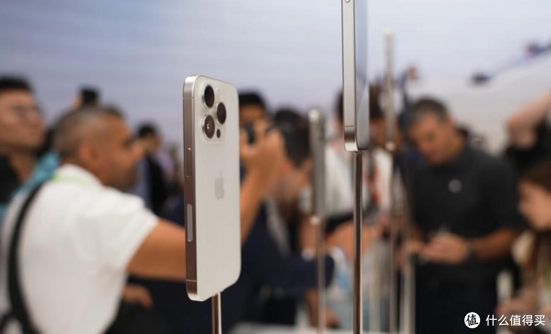 iPhone 15 系列发布了，有哪些亮点和不足？