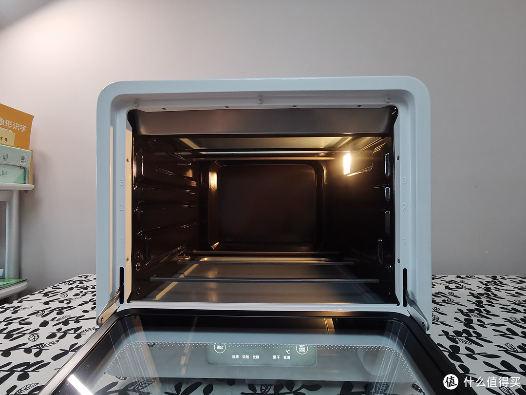 米家智能电烤箱体验报告:年轻人的第一台电烤箱，烘焙入门超简单～不恰饭～