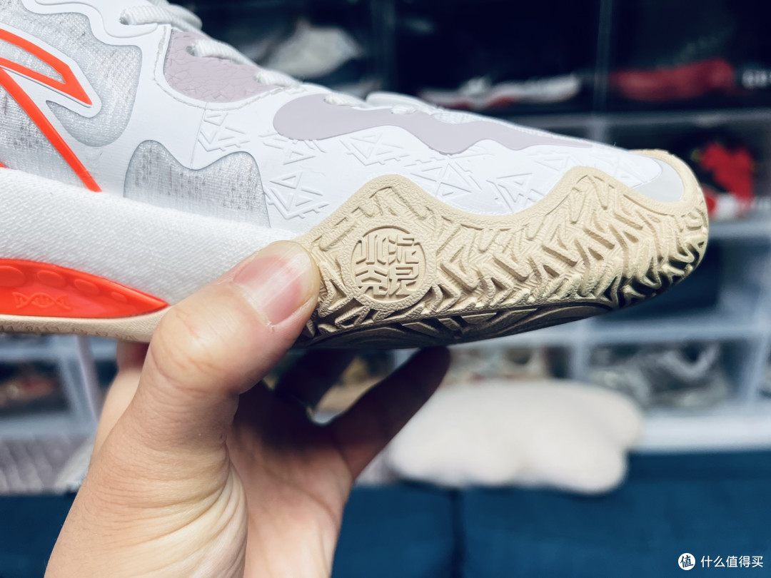 欧文上脚、小快灵后卫首选--ANTA 要疯 狂潮5