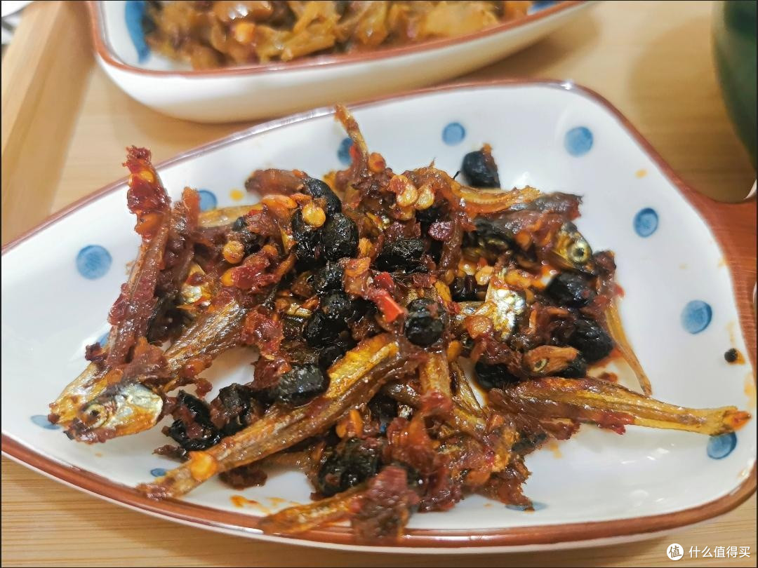 中秋团圆饭做给家里的人吃腊肉炒饭