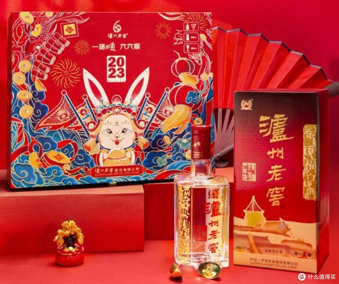 中秋团圆饭：怎么少的了泸州老窖头曲礼！
