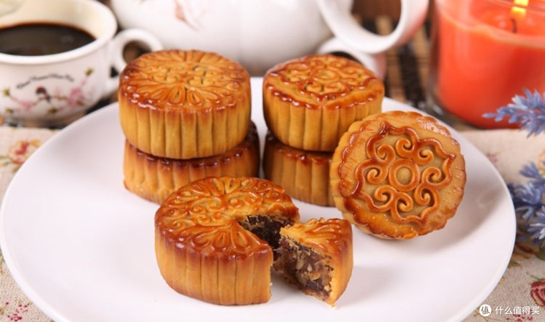 月饼还得是五仁叉烧馅的好吃