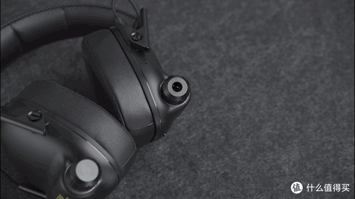 澎湃音效助你横扫千军,贱驴008战术游戏耳机