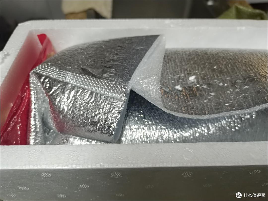 大闸蟹是指生长于江苏省苏州市阳澄湖及周边的淡水螃蟹