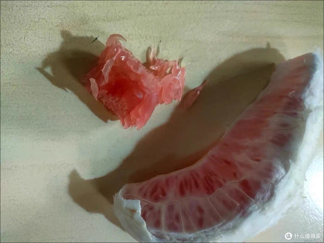 中秋团圆饭。吃饱喝足吃个柚子解油腻。