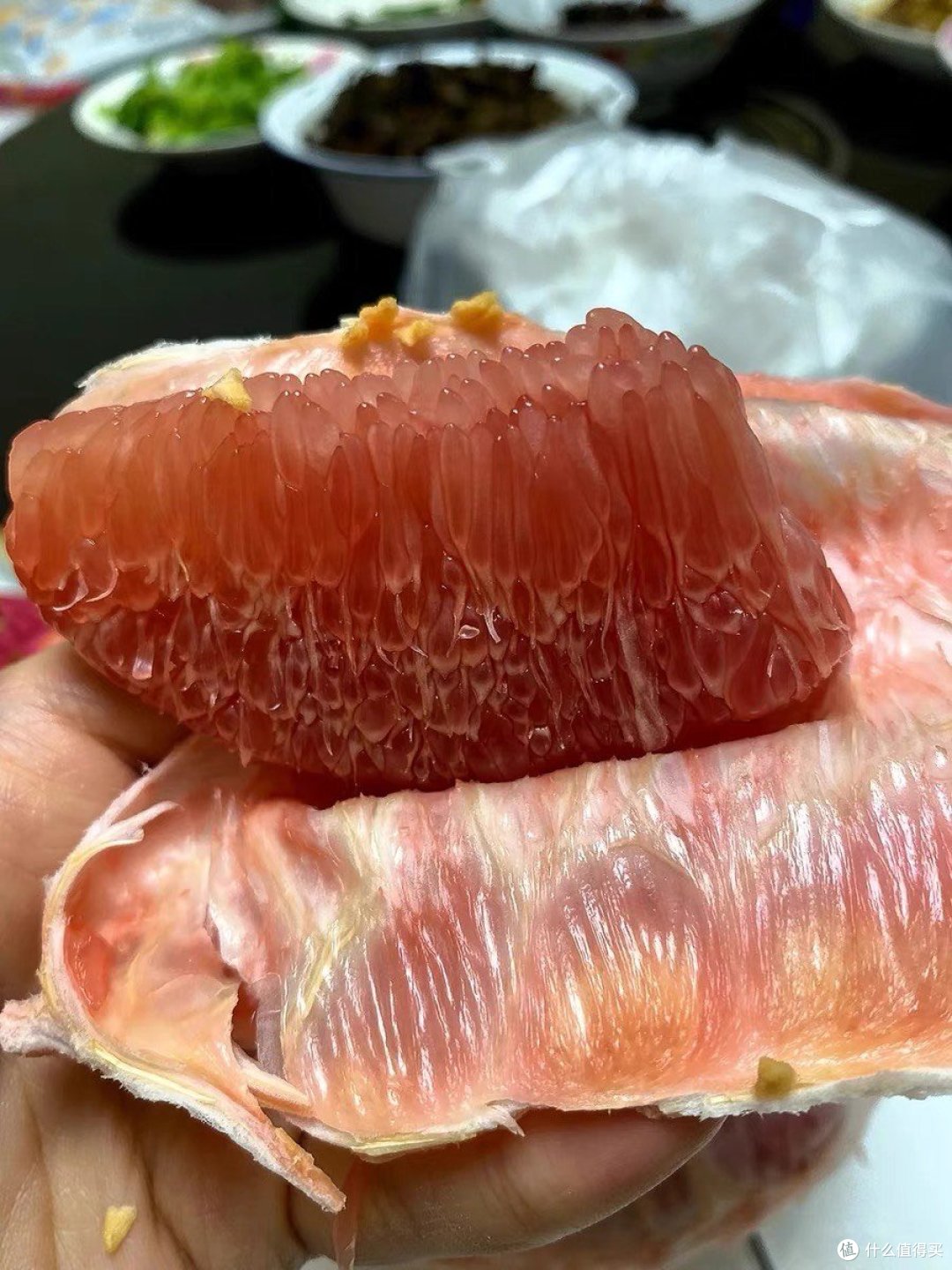 中秋团圆饭。吃饱喝足吃个柚子解油腻。