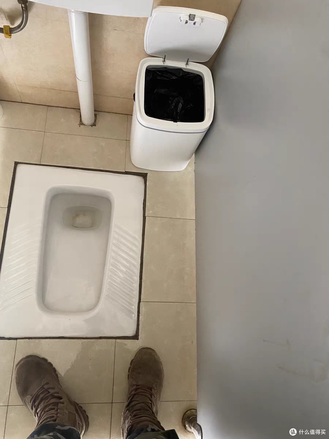 厕所还是喜欢装个蹲坑