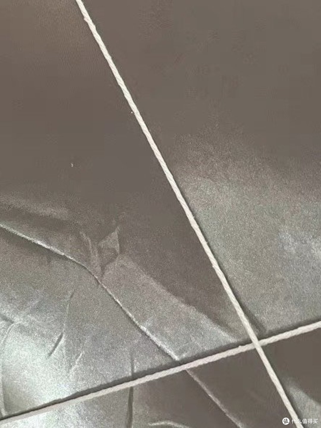 遮光床帘，给自己一点私人空间