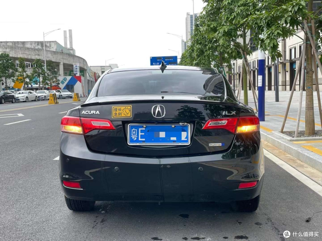下面是一些关于讴歌ILX车身设计的特点