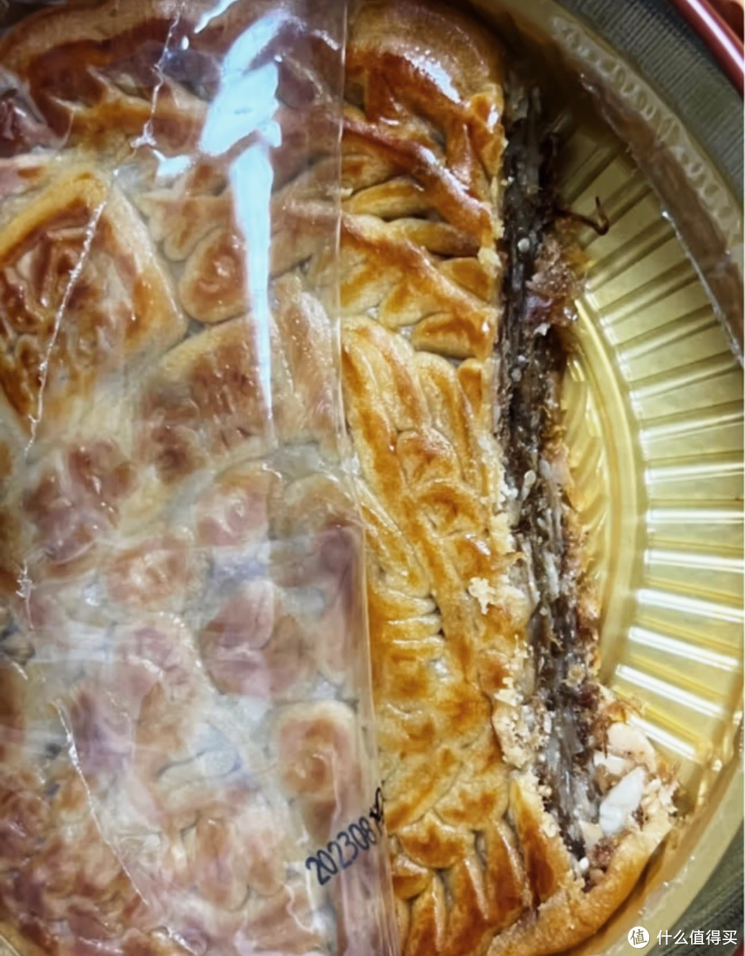 中秋月饼大团圆：和家人一起品尝的最佳礼物，甜蜜的传承，传承千年的美食。