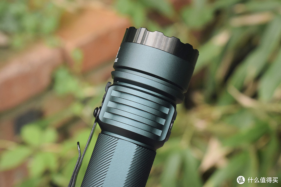 acebeam四核强光手电e75体验