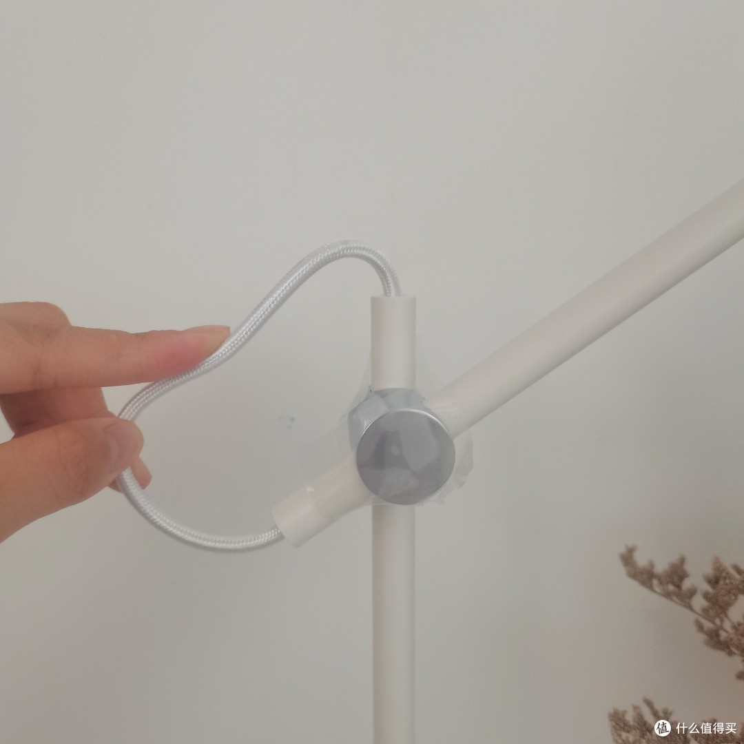 南卡 L1 智能护眼台灯:智能调节光线,保护视力更轻松
