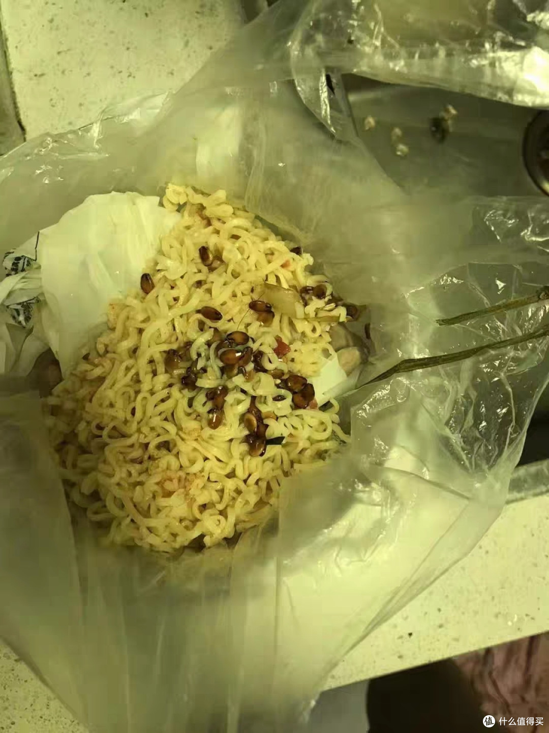 正宗东北大酱非转基因黄豆酱是一种传统的食品