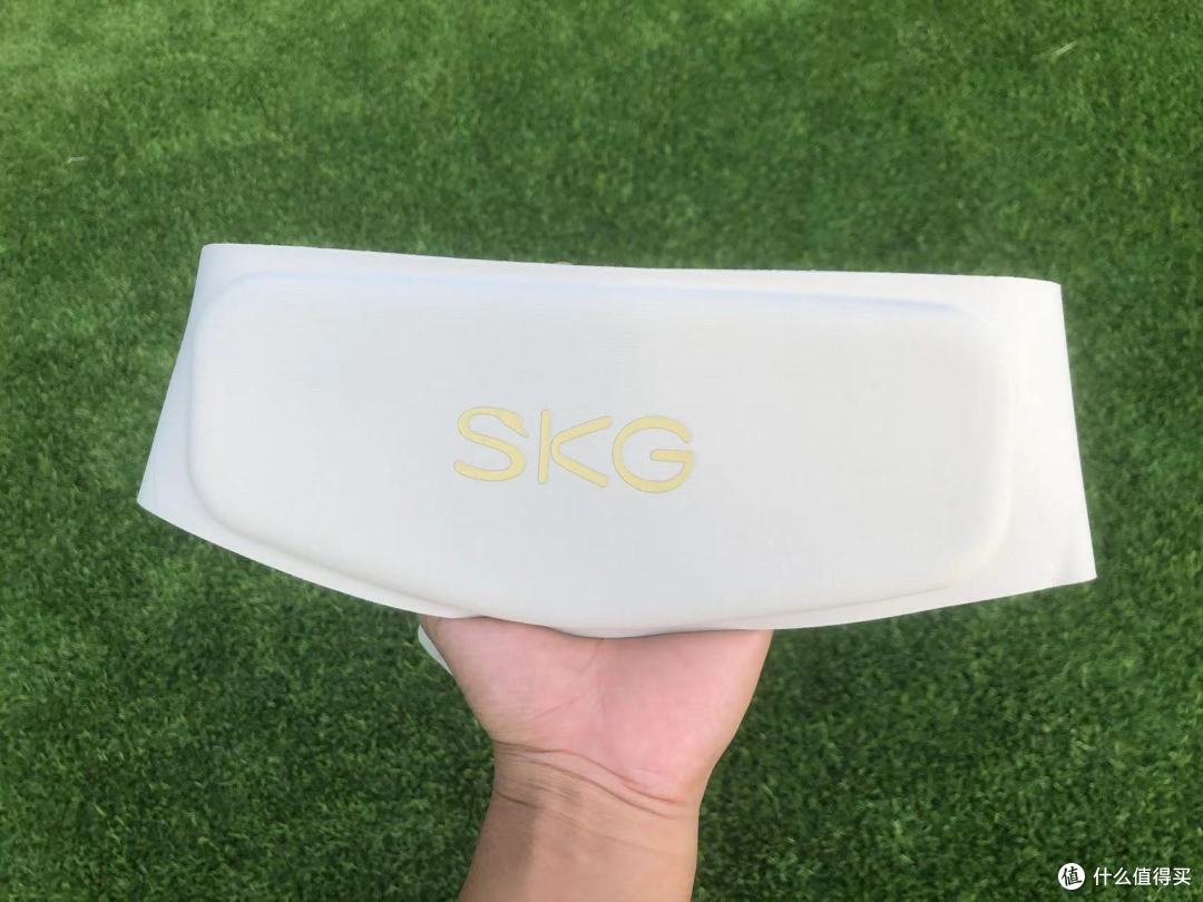 舒缓疲劳,享受静谧时光 —— SKG腰部按摩仪测评