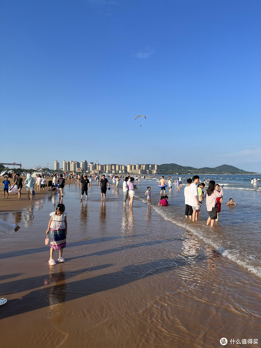 青岛一日游的最佳打开方式从山顶到海滩，让你体验绝佳美景！