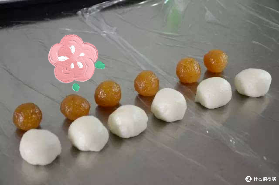 中秋佳节阖家团圆 月饼礼盒蛋黄莲蓉豆沙广式月饼