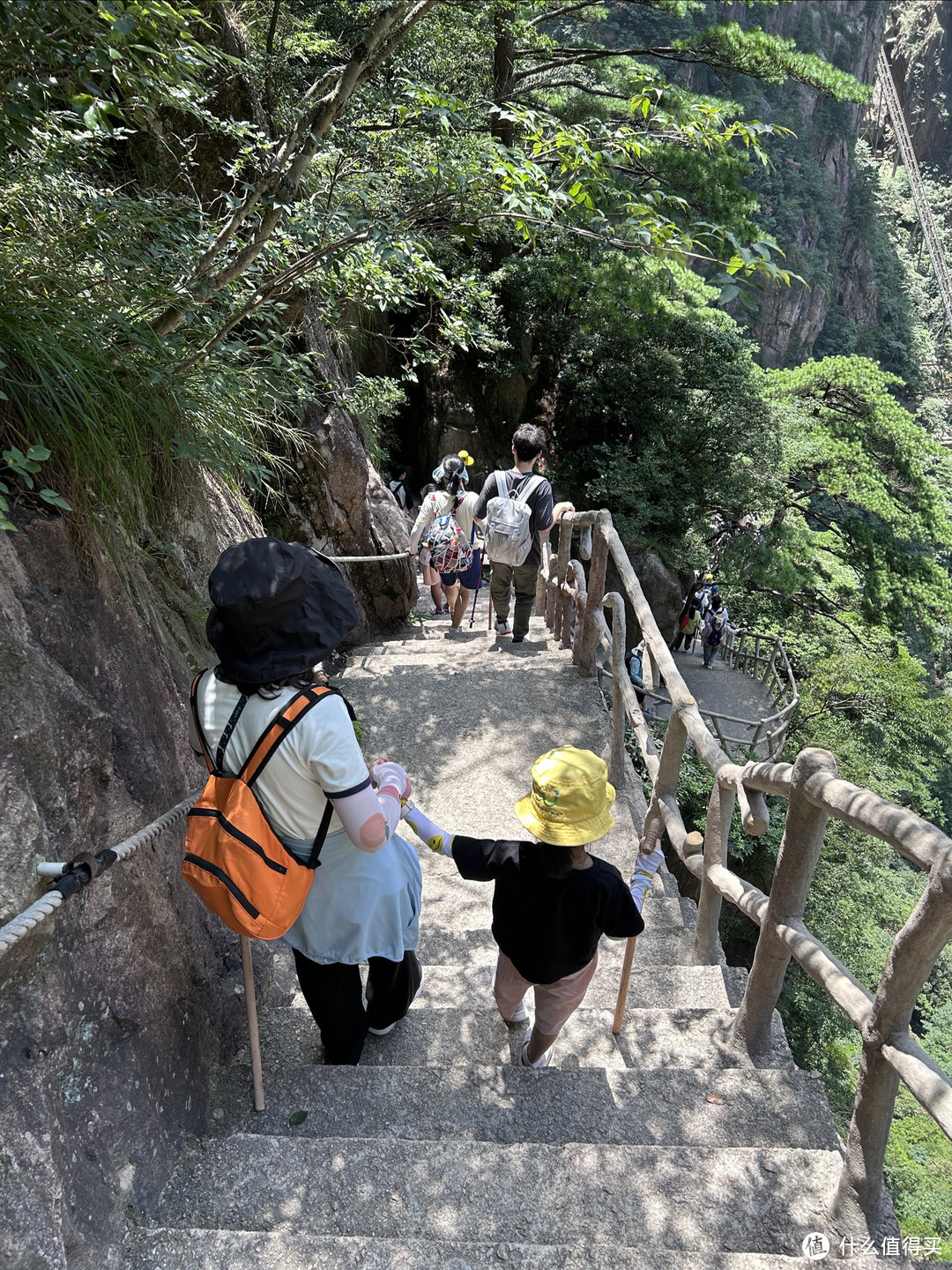 带娃爬黄山：奇峰怪石、日出日落，梦幻星空，人生无憾！