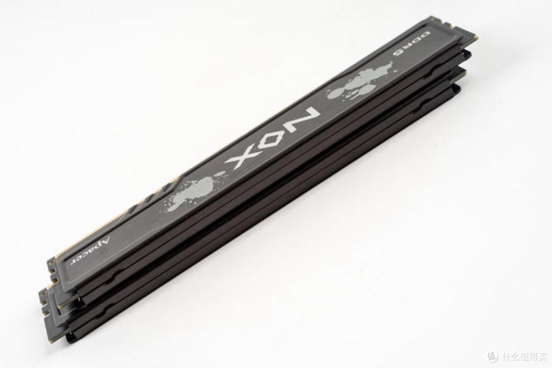 黑曜石静音手提箱——ProArt X670E+4090猛禽+机械大师C34Pro曜石黑装机展示