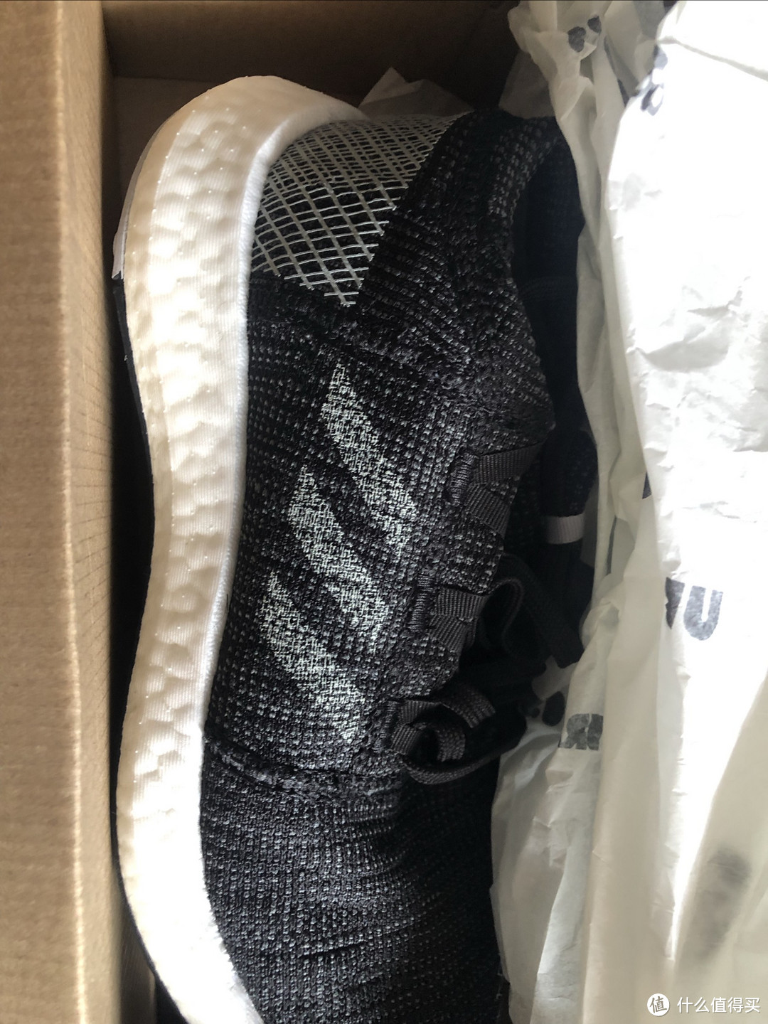 ￼￼东哥家199买了阿迪达斯的PureBOOST ？爆米花这么便宜了？