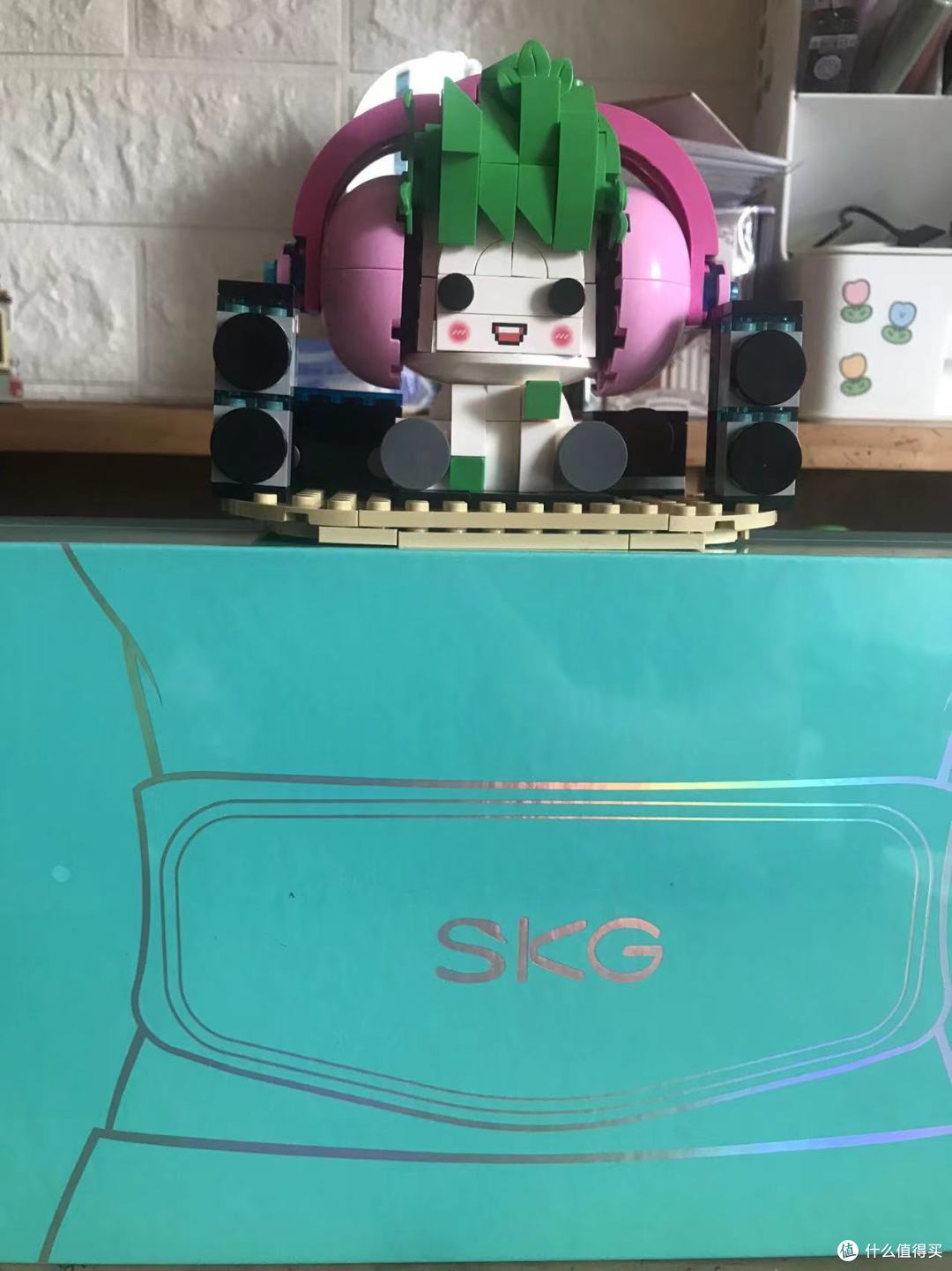 第一次体验SKG腰部按摩腰带~~