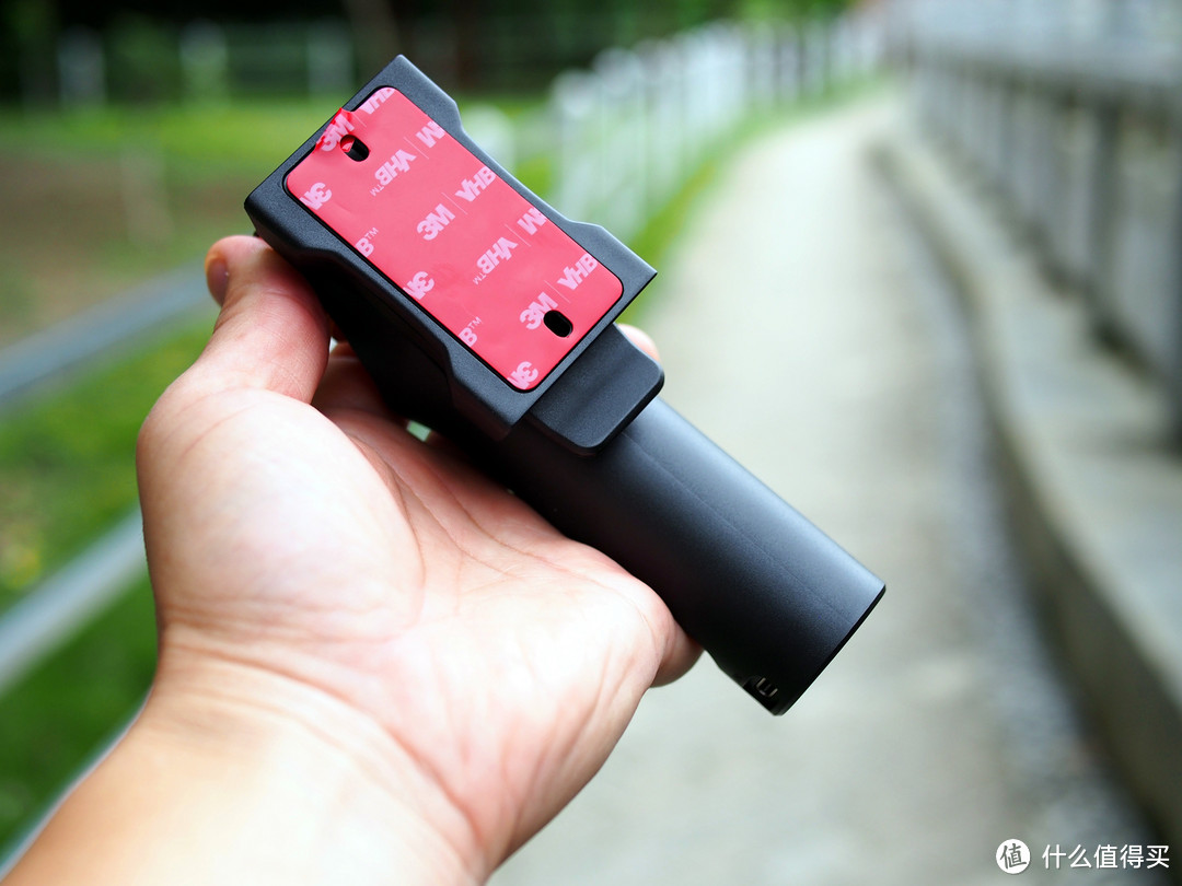 穿衣服的小伙伴----OLIGHT Seeker4 Pro