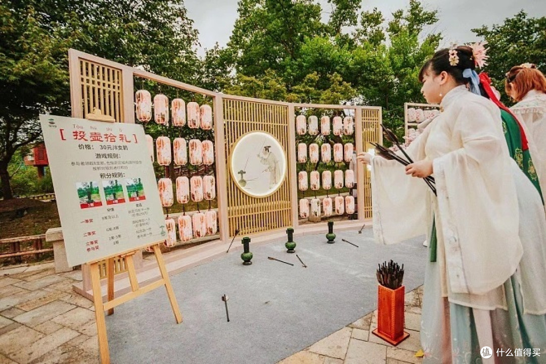 中秋节民俗大赏:团圆、赏月、吃月饼,玩游戏,一个都不能少!