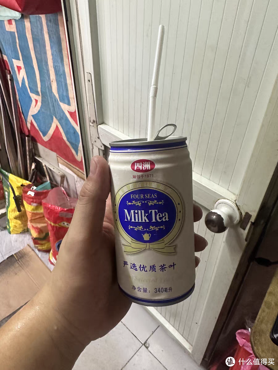 香港进口的四洲奶茶港式罐装饮料，以其独特