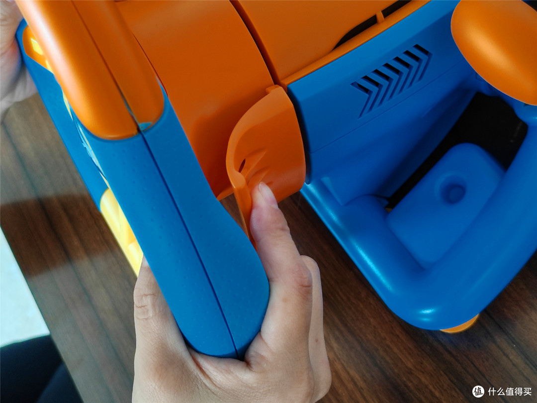 让孩子的世界充满赛车激情!莱仕达 PXN-V3 pro 儿童赛车方向盘让孩子爱上赛车!