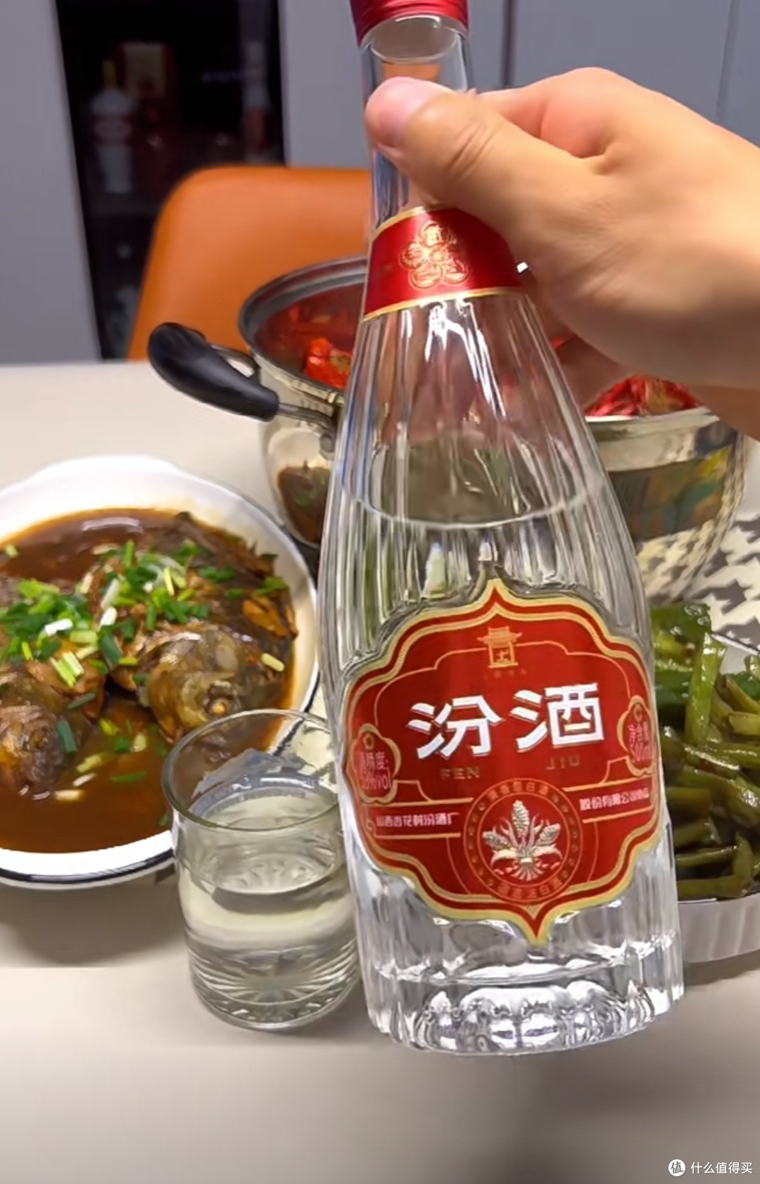 把酒问月：汾酒这几款高性价比白酒你一定要看看！