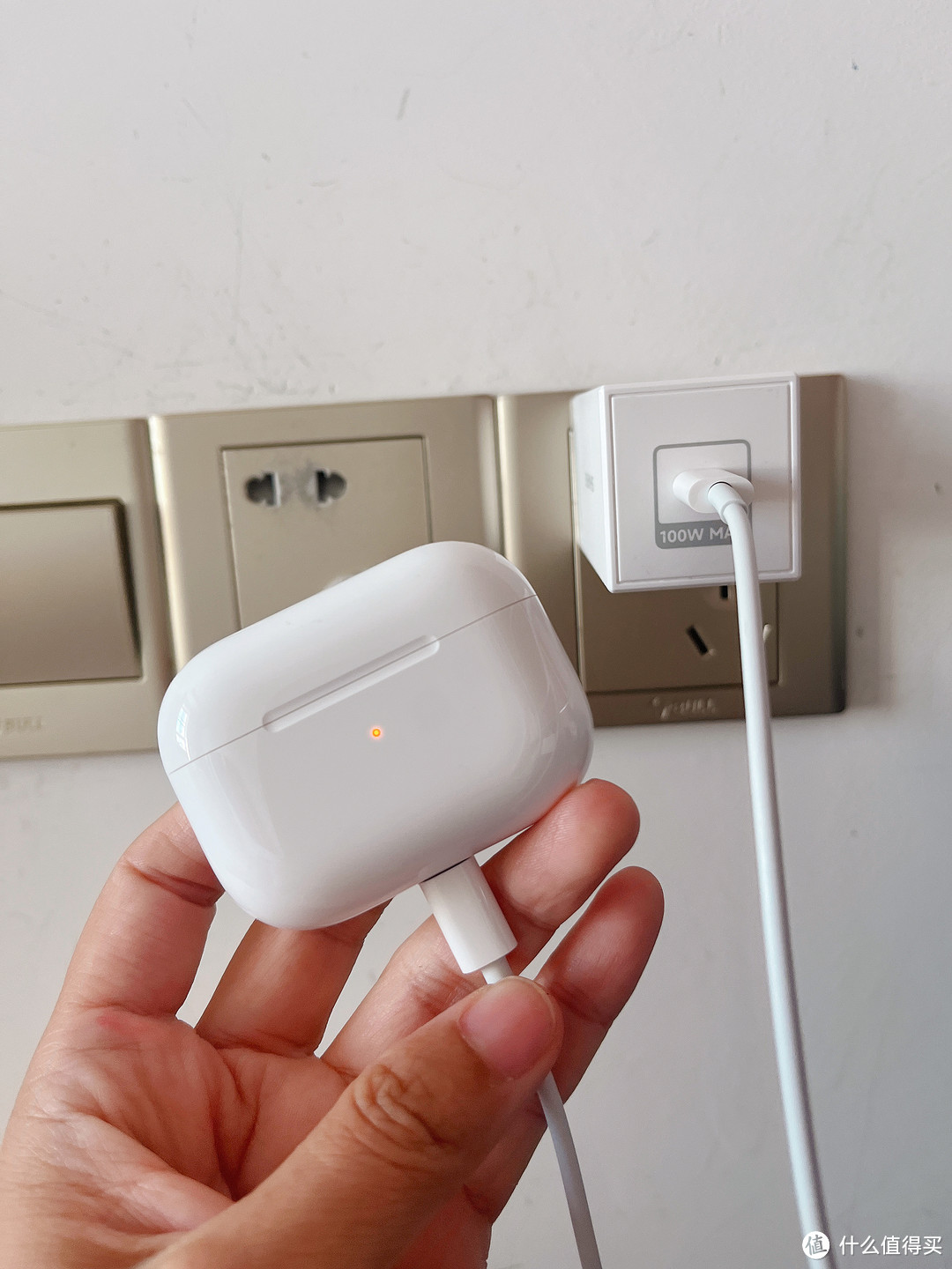 从苹果有线耳机到无线耳机晋升，中年老古董的探索￼￼Apple AirPods Pro第二代之路