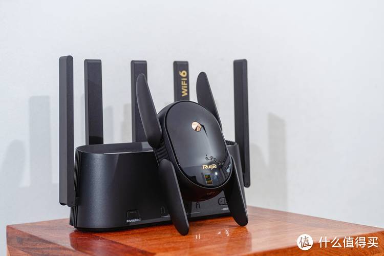 信号覆盖180平米 全屋Wi-Fi满格——锐捷蜂鸟旗舰版子母套装路由器