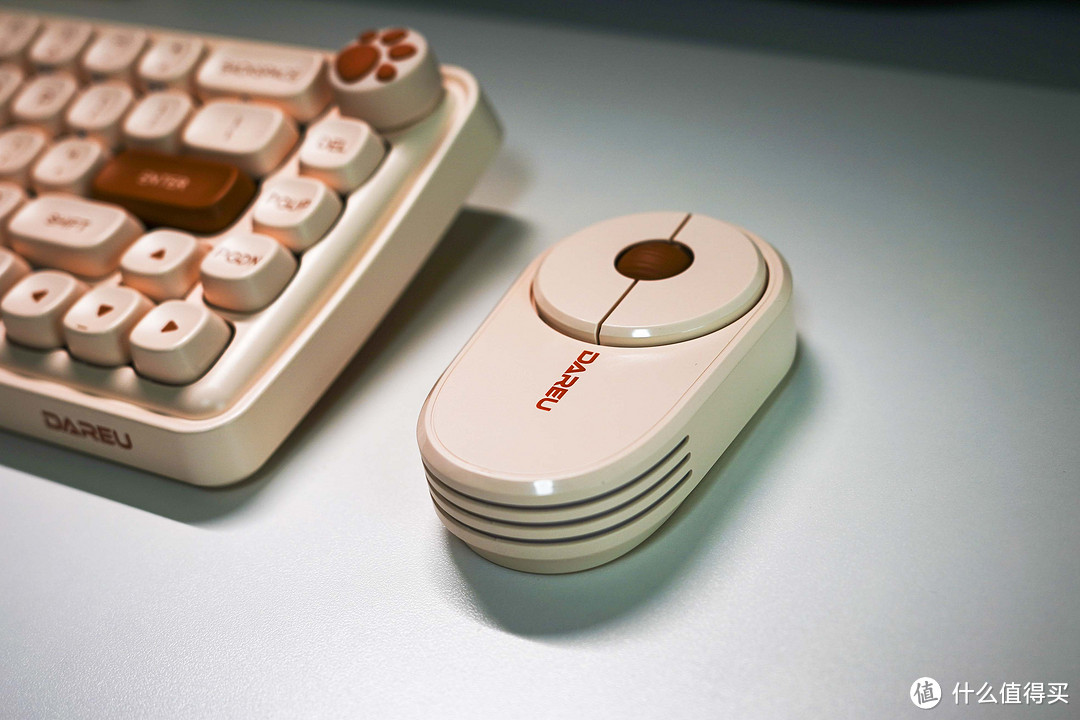 可可爱爱的高颜值外设套装丨达尔优小方糖系列键盘鼠标耳机开箱