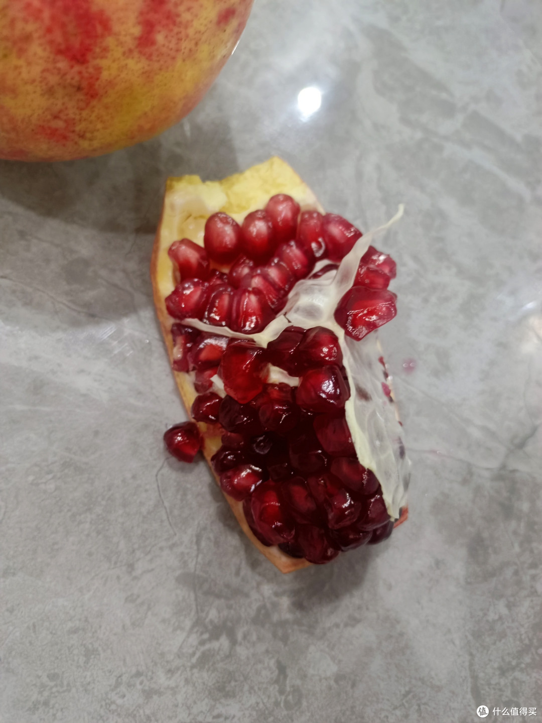 酸酸甜甜的软籽石榴，一口吃下去满嘴爆汁