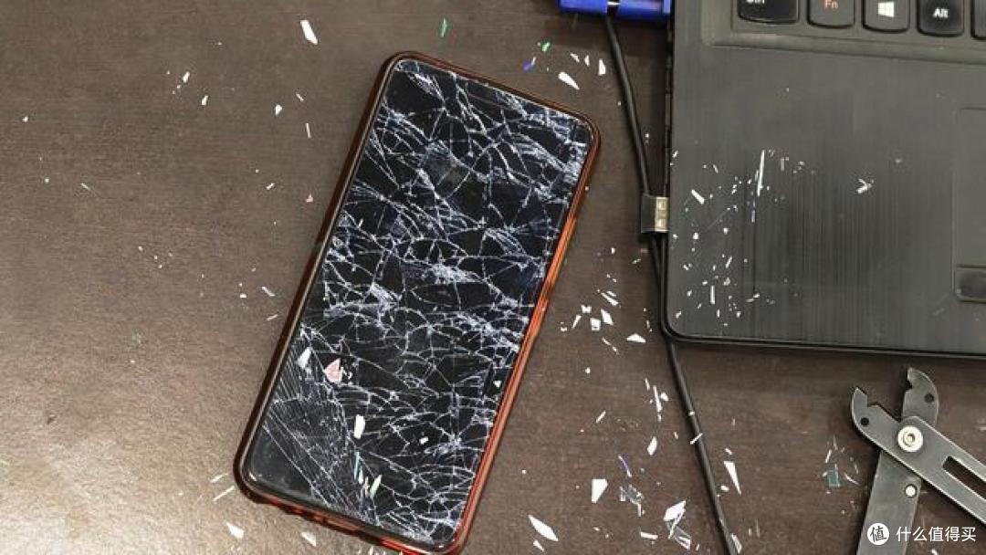 iPhone15系列机型维修费用公布:Pro系列背板维修费降价过半