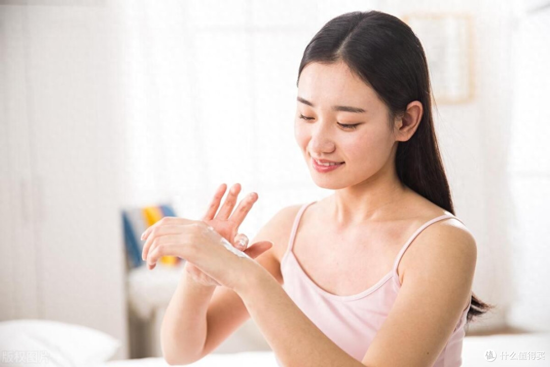 脸上涂护肤品不吸收？这些小技巧让你的肌肤嫩起来