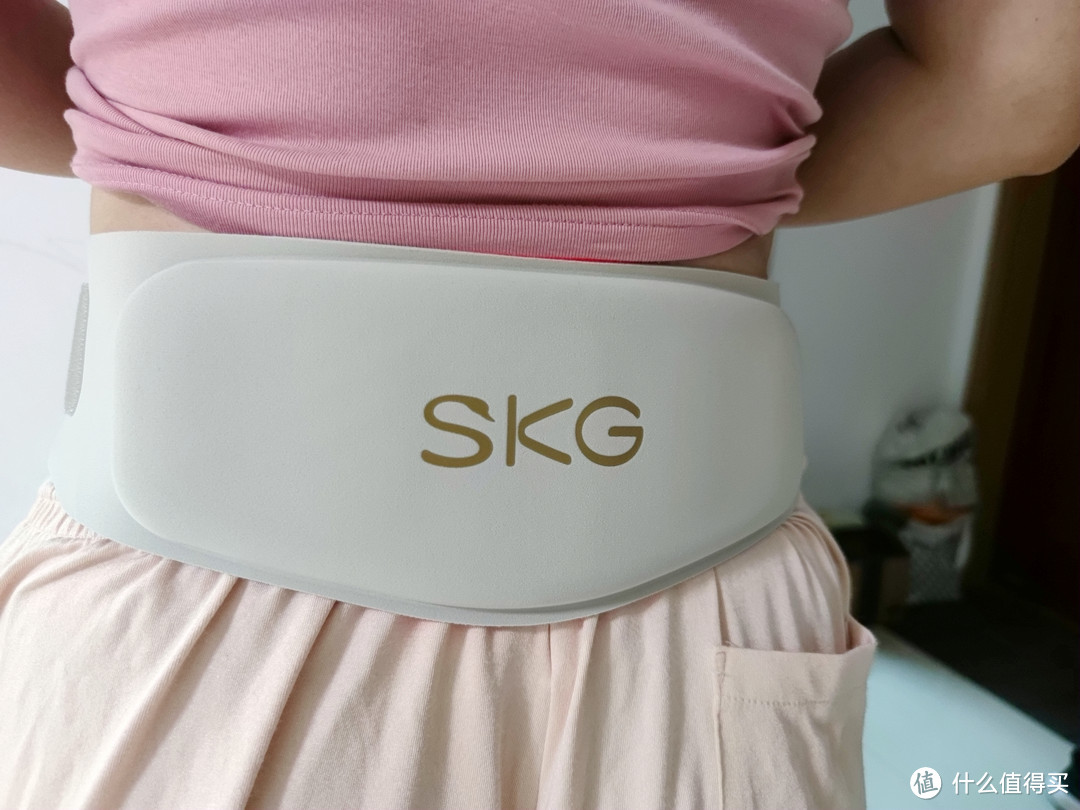 静享专业按摩，给你想“腰”的体验——SKG腰部按摩仪W7 2代豪华款使用测评