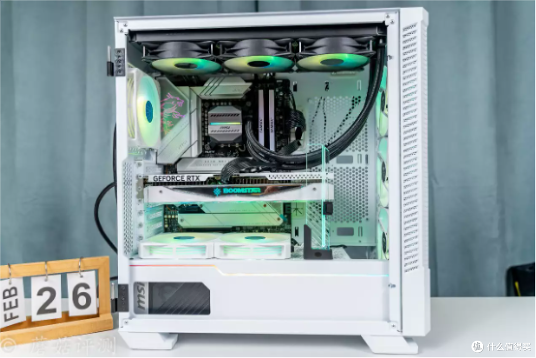 性能提升巨大，内存可以轻松稳定8000C36，微星Z790刀锋TI MAX主板 拆解评测