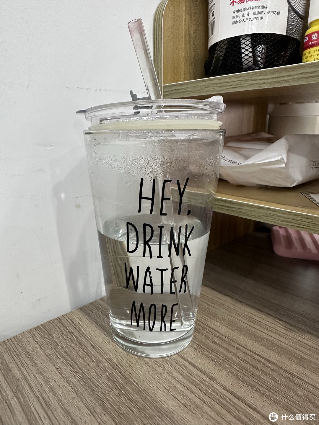神奇的水杯：每天喝 8 杯水不再是难题!