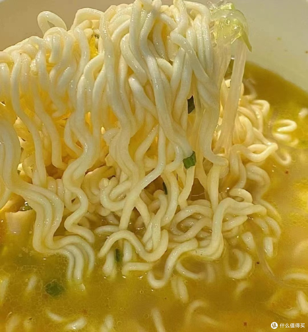 健康美味,尽在白象辣牛肉面