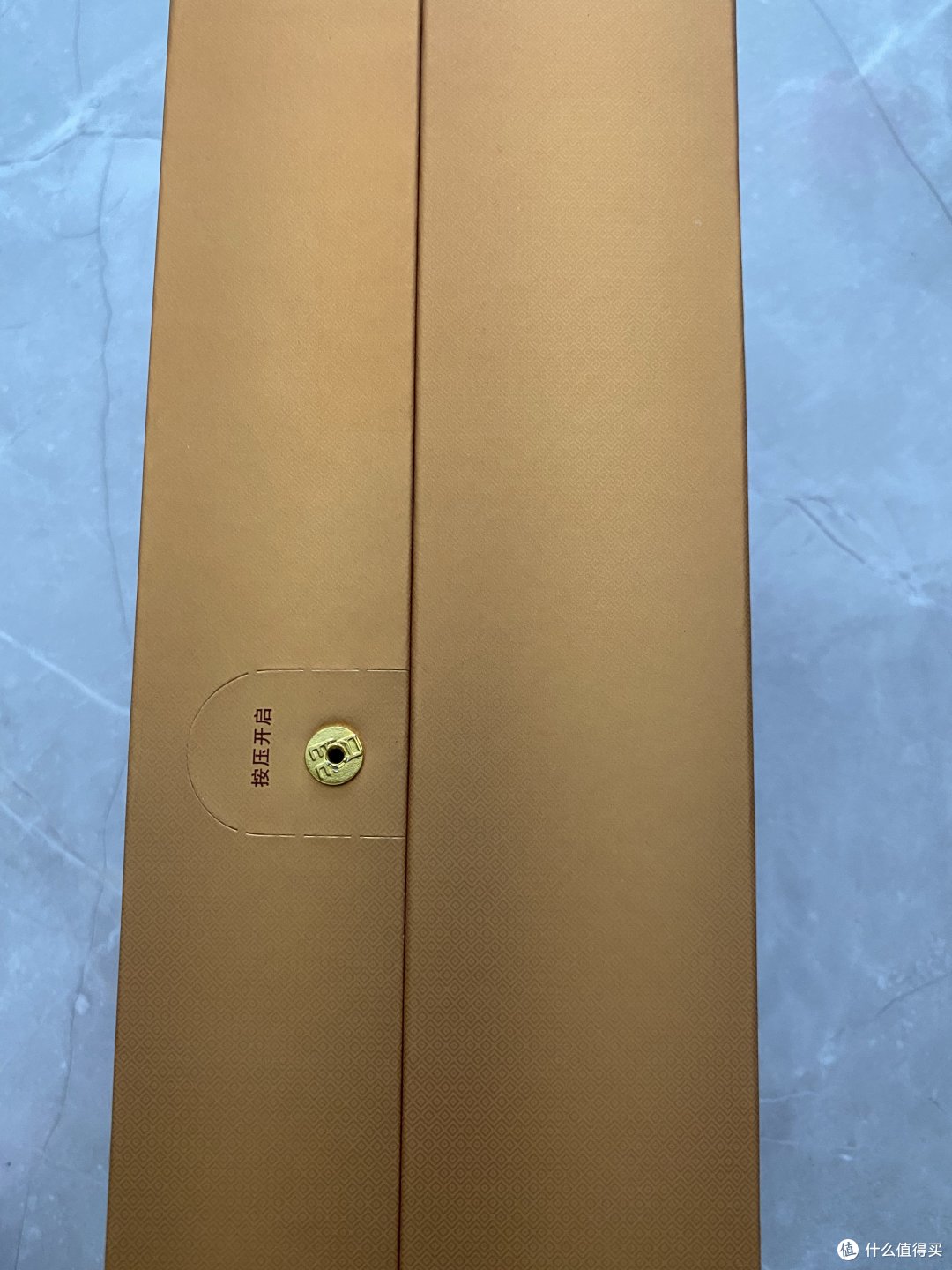 一起过中秋,中秋送礼佳品,白酒少不了,200一瓶的金钻习酒安排上。