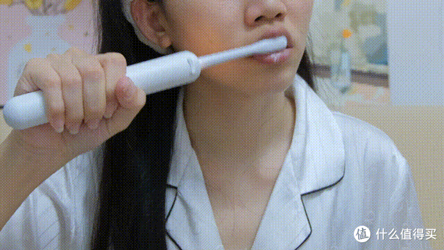 "龅牙妹到自信微笑：它们改变了我