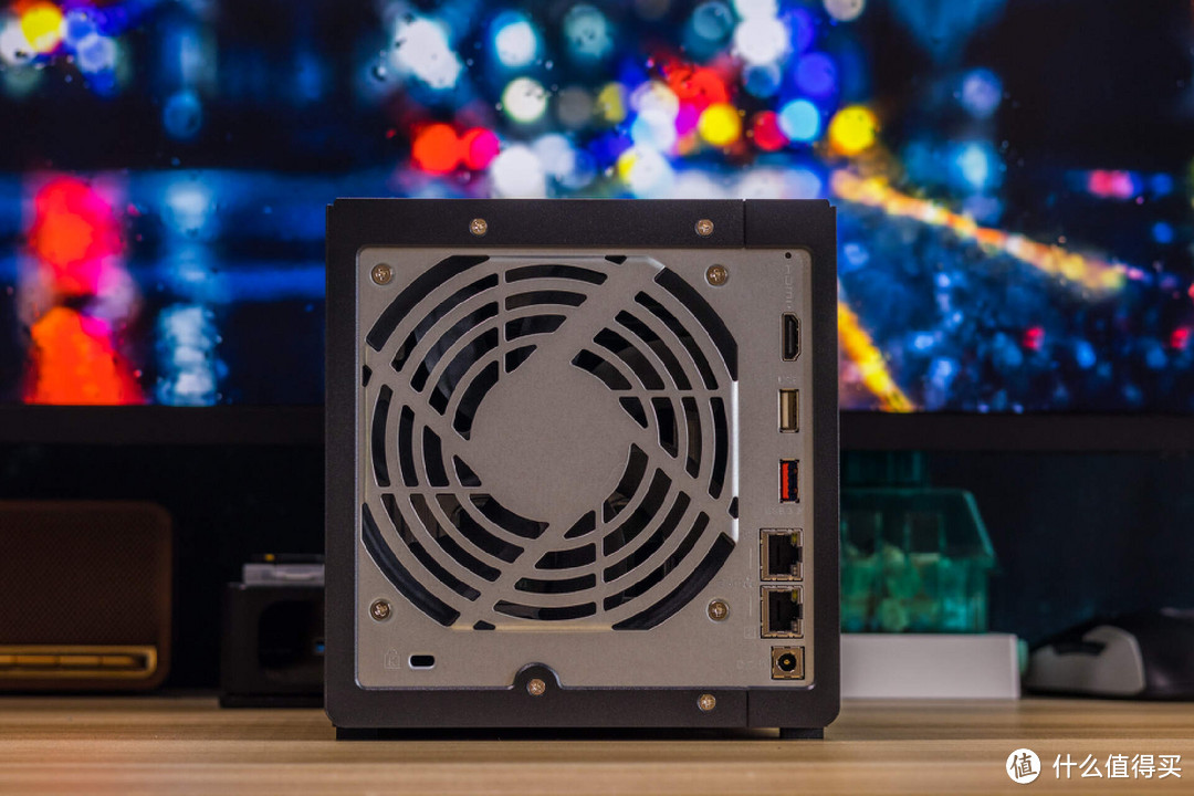 人到中年玩NAS,你真的需要一台NAS吗?NAS新手的威联通TS-464C2初体验